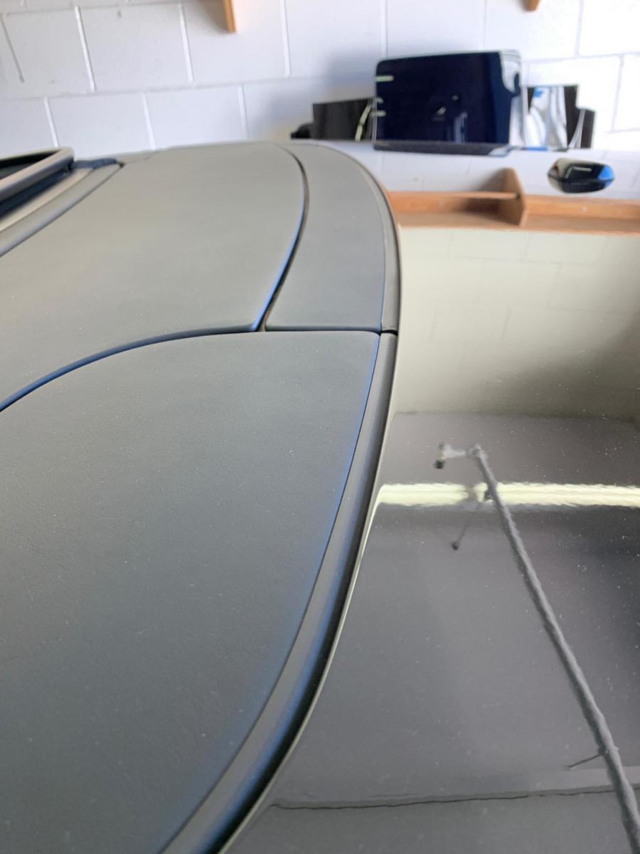 Детали экстерьера Mercedes-Benz SL600 (R230) 2007 года  (фото 62 из 189)